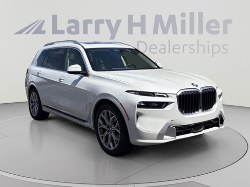 Used 2026 BMW X7 xDrive40i AWD/4WD image 7