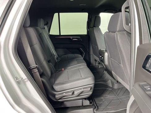 New 2026 Chevrolet Tahoe LS image 12
