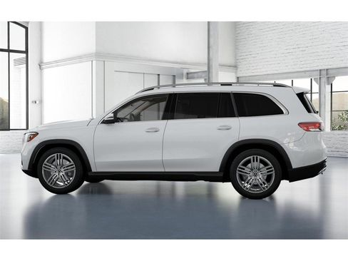 New 2026 Mercedes-Benz GLS 450 4MATIC image 33