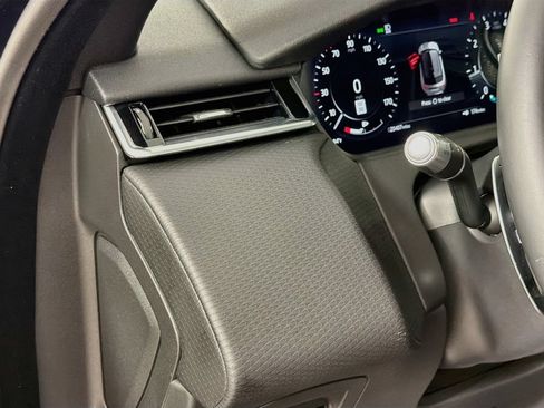 Used 2022 Land Rover Range Rover Velar S AWD/4WD image 10