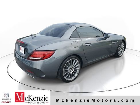 Used 2017 Mercedes-Benz SLC 300 image 5