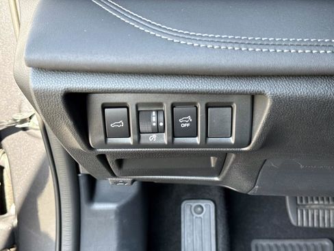 Certified 2025 Subaru Outback Limited w/ Popular Package #2 image 32