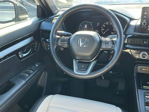 Used 2025 Honda CR-V Sport Touring image 25