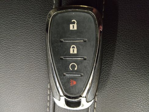 Used 2023 Chevrolet Blazer LT AWD/4WD image 32