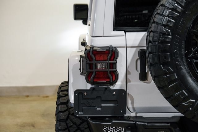 Used 2022 Jeep Wrangler Unlimited Rubicon w/ Trailer Tow Package AWD/4WD image 39