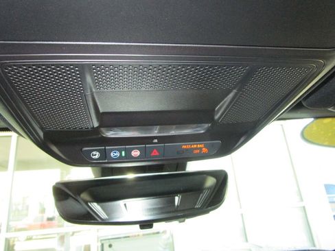 New 2026 GMC Terrain Elevation w/ Elevation Premium Package image 36