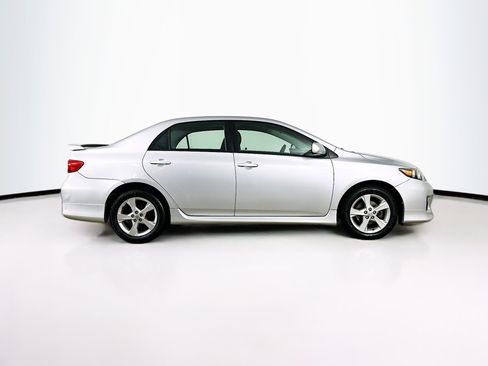 Used 2011 Toyota Corolla S image 10
