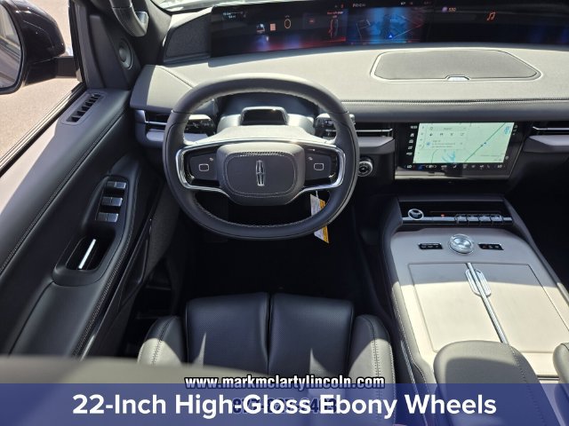 New 2027 Lincoln Navigator Reserve w/ Jet Appearance Package AWD/4WD image 13