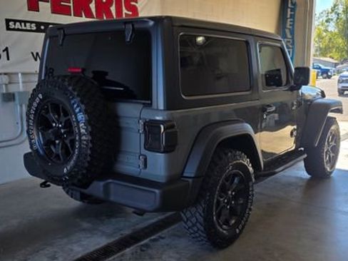 Used 2021 Jeep Wrangler Sport image 7