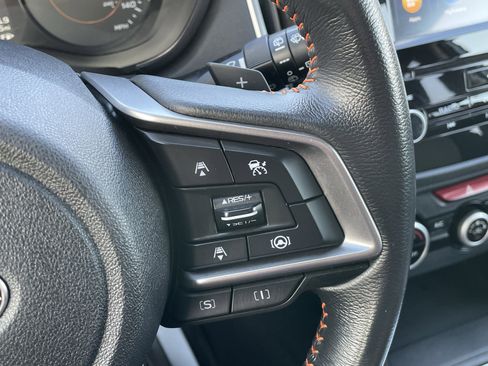 Used 2022 Subaru Crosstrek 2.0i Premium w/ Moonroof Package image 18