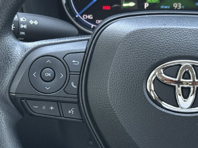 Used 2025 Toyota RAV4 LE AWD/4WD image 15