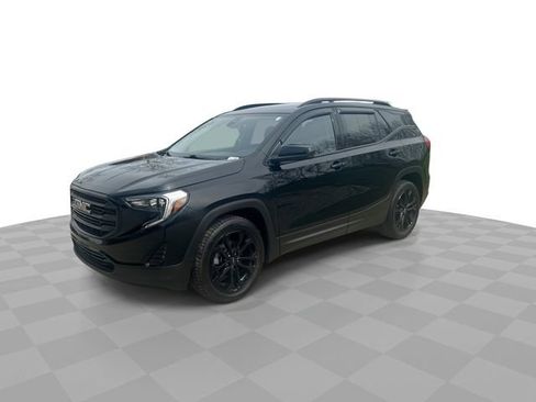 Used 2020 GMC Terrain SLE w/ Driver Convenience Package FWD image 5