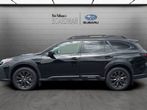 Used 2025 Subaru Outback Onyx Edition AWD/4WD image 9