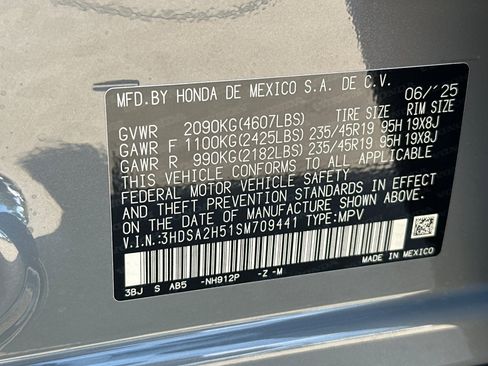 Certified 2025 Acura ADX A-Spec image 32