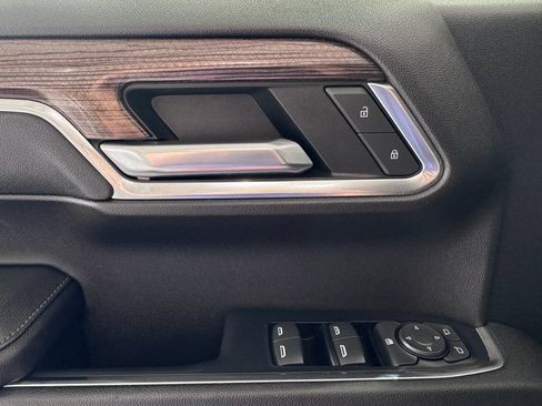 Certified 2023 Chevrolet Silverado 1500 LT AWD/4WD image 25