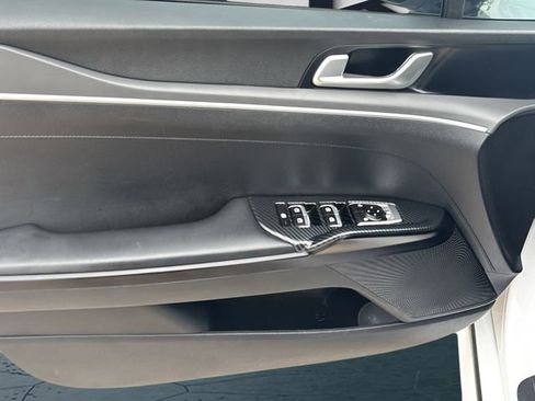Used 2022 Kia K5 GT-Line w/ GT-Line FWD Premium Package image 19