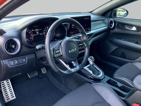 Used 2023 Kia Forte GT-Line w/ GT-Line Premium Package FWD image 17