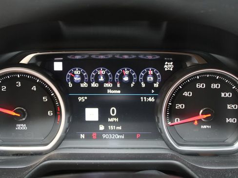 Used 2021 Chevrolet Tahoe Premier w/ Premium Package AWD/4WD image 21