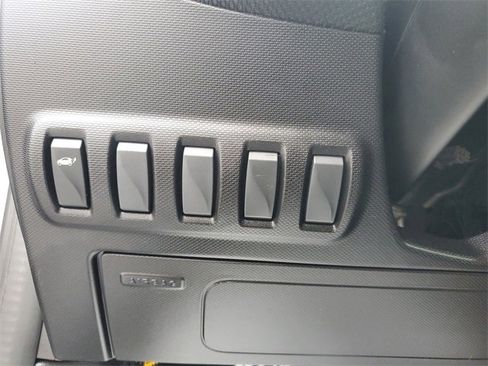 Used 2017 smart fortwo passion image 24