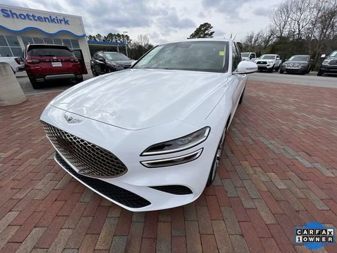 Used 2023 Genesis G70 2.0T RWD image 24