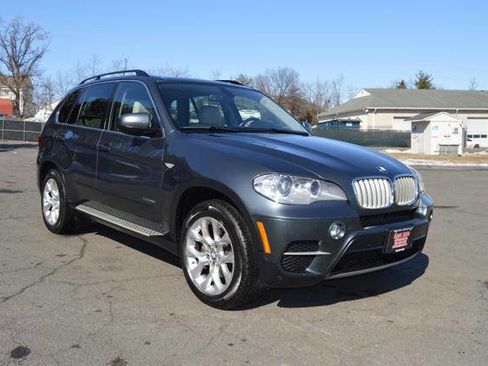 Used 2013 BMW X5 xDrive35i image 3