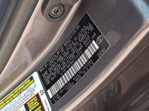 Used 2024 Toyota Camry SE AWD/4WD image 31
