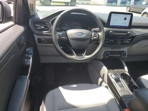 Used 2023 Ford Escape Active AWD/4WD image 11