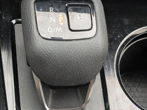 Used 2021 Nissan Rogue S image 13