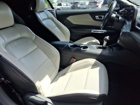 Used 2024 Ford Mustang Premium RWD image 28