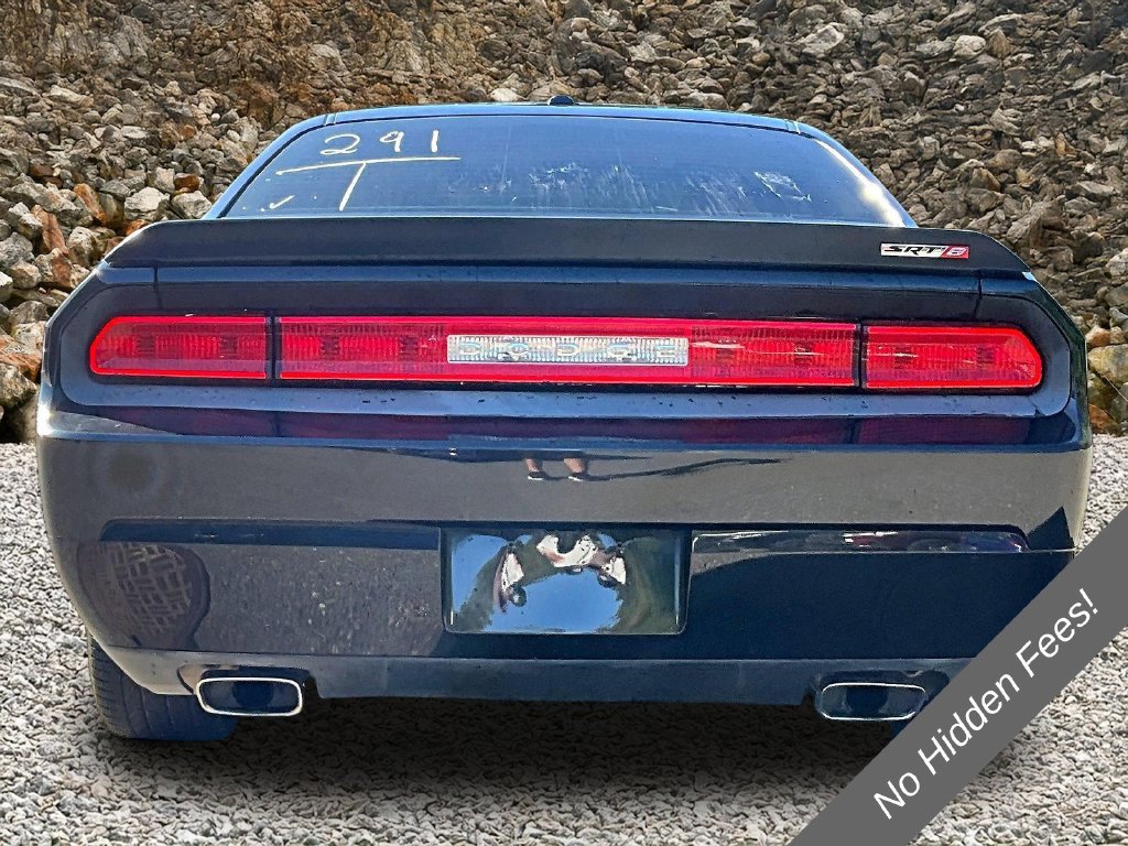 Used 2009 Dodge Challenger SRT8 w/ SRT Option Group II RWD image 4