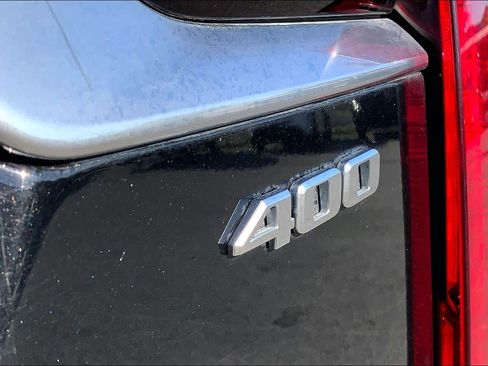 Used 2023 Cadillac XT6 Premium Luxury image 10