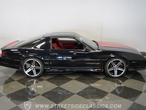 Used 1992 Chevrolet Camaro RS image 17
