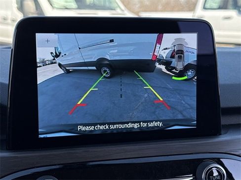 Certified 2020 Ford Escape Titanium image 17