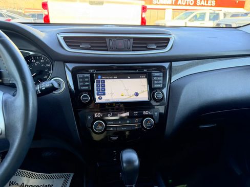 Used 2016 Nissan Rogue SL w/ SL Premium Package AWD/4WD image 31