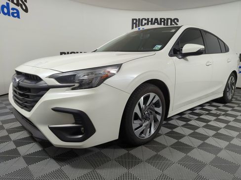 Used 2024 Subaru Legacy Limited image 1