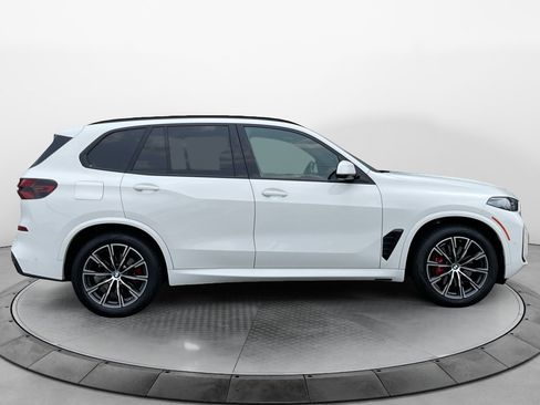 Used 2024 BMW X5 sDrive40i w/ M Sport Package RWD image 8