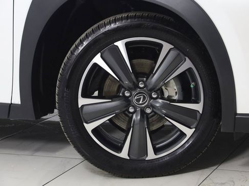 Used 2019 Lexus UX 250h AWD w/ Premium Package image 14