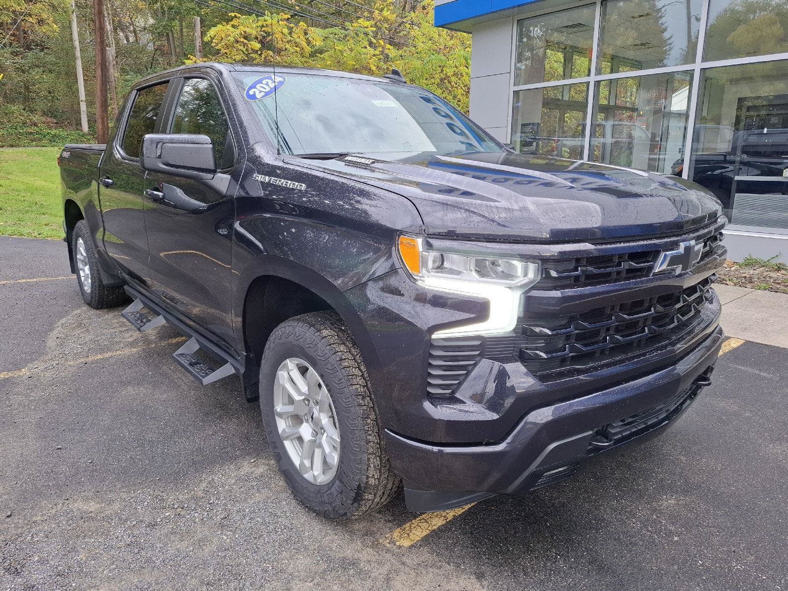 Used 2024 Chevrolet Silverado 1500 RST w/ Max Trailering Package AWD/4WD image 23