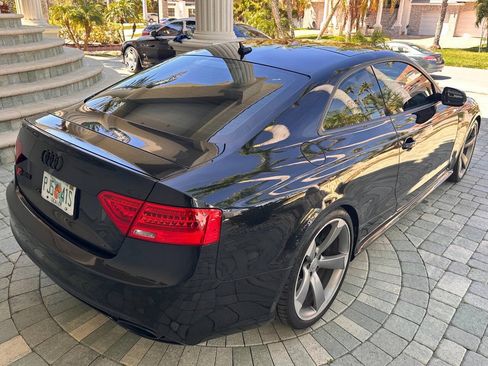 Used 2013 Audi RS 5 Coupe w/ Audi MMI Navigation Plus Pkg AWD/4WD image 32