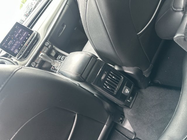 Used 2022 Jeep Compass Limited AWD/4WD image 29