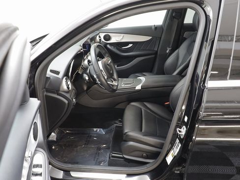 Used 2022 Mercedes-Benz GLC 300 4MATIC image 6