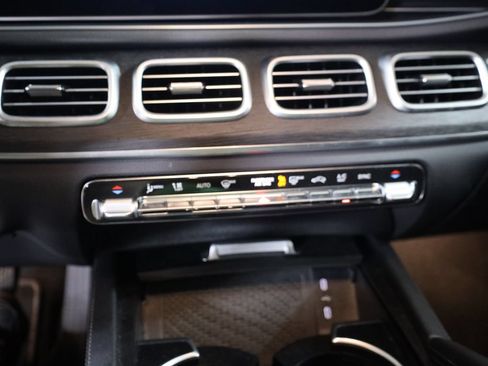 Certified 2026 Mercedes-Benz GLE 350 4MATIC image 19