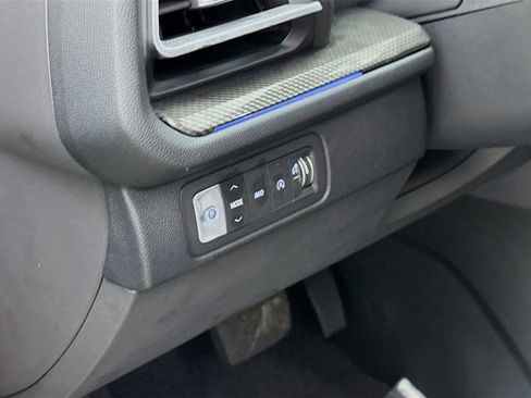 New 2026 Chevrolet Traverse High Country w/ LPO, Floor Liner Package image 11