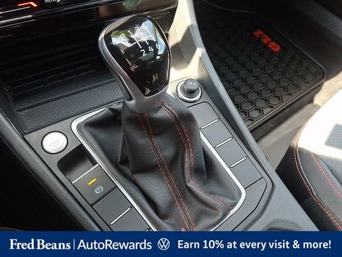Certified 2026 Volkswagen Jetta GLI Autobahn w/ GLI Black Package FWD image 20