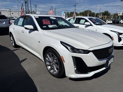 Used 2022 Cadillac CT5 Premium Luxury image 4