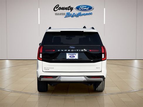 New 2025 Ford Expedition Max Platinum w/ Platinum Ultimate Package image 4