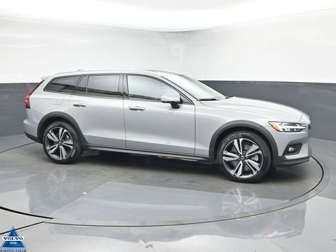 New 2026 Volvo V60 B5 Cross Country Plus w/ Protection Package Premier image 1