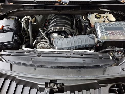 Used 2021 GMC Yukon Denali w/ Denali Ultimate Package image 30