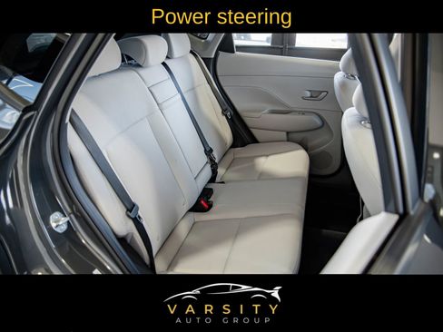 Used 2025 Hyundai Kona SEL FWD image 15