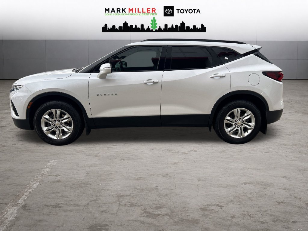 Used 2022 Chevrolet Blazer LT AWD/4WD image 2